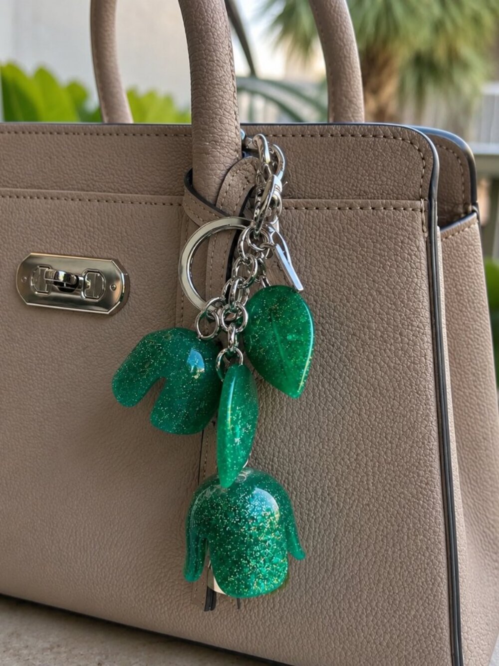 Green Glitter Floral/Tulip Bag Charm Keychain – Sparkly Acrylic Purse Accessory